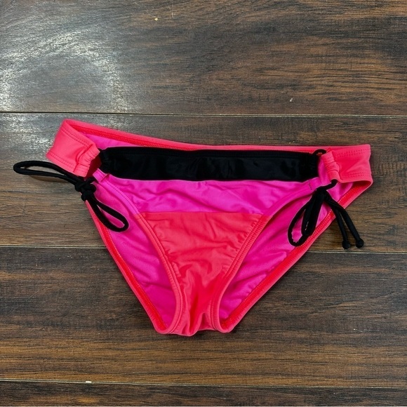 VM Pink Black String Bikini Bottoms - Picture 1 of 4